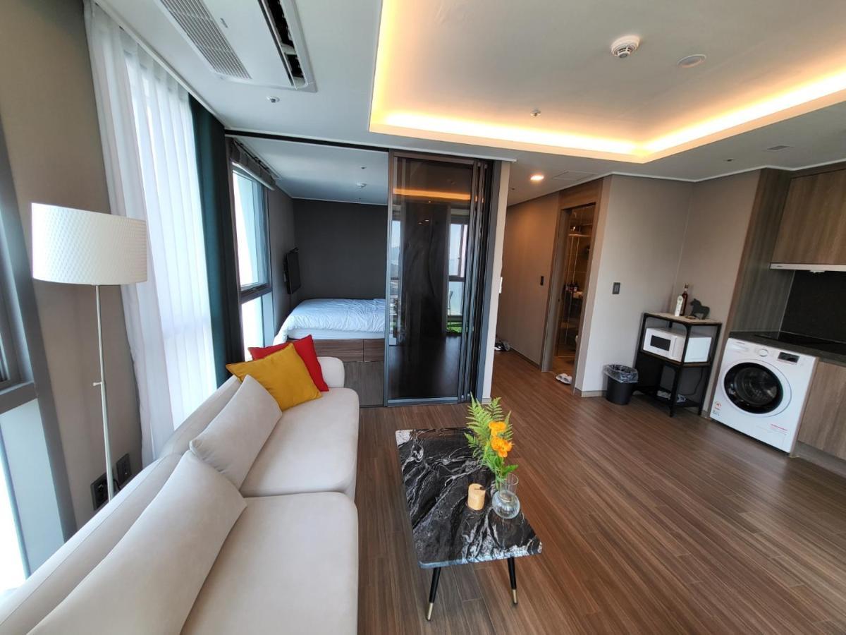 Elbon The Stay Haeundae Beach Ocean View Busan Exterior photo