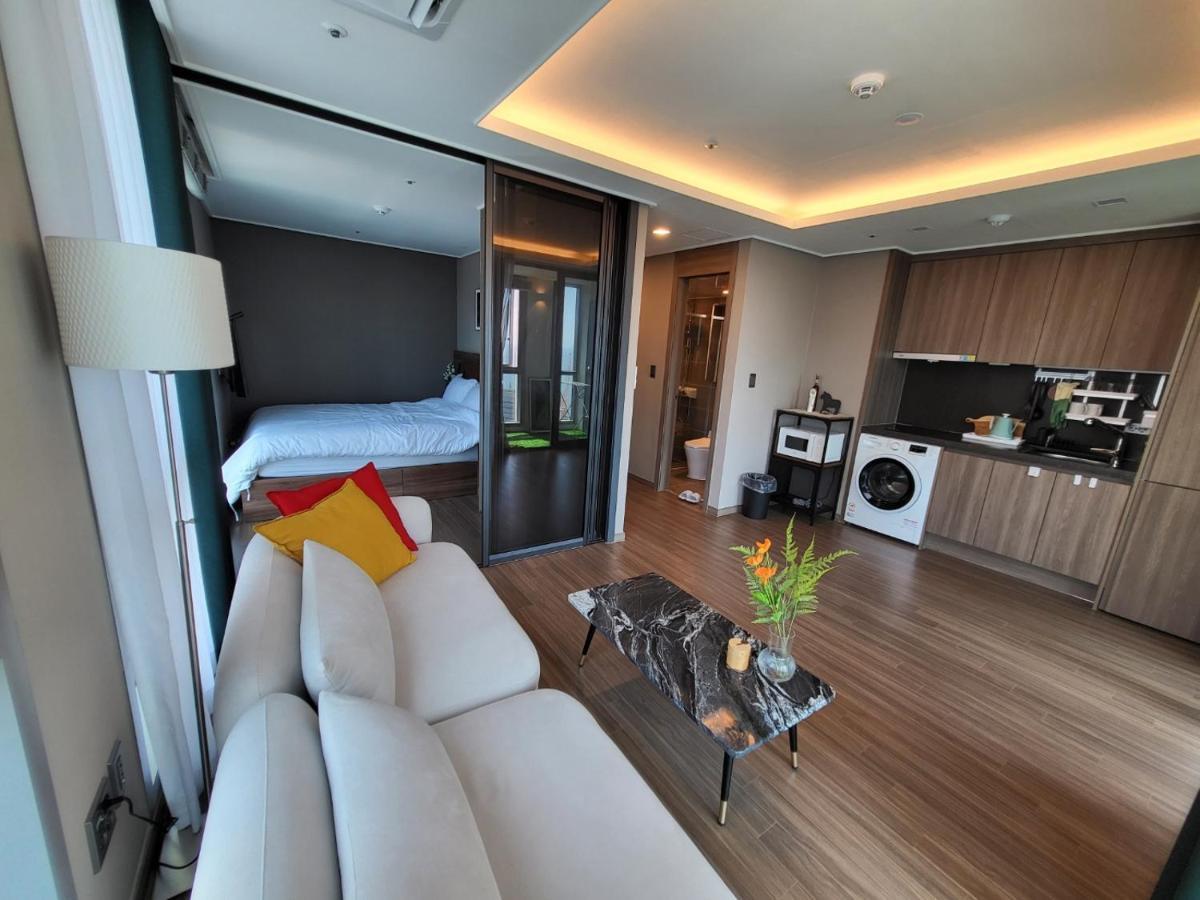 Elbon The Stay Haeundae Beach Ocean View Busan Exterior photo